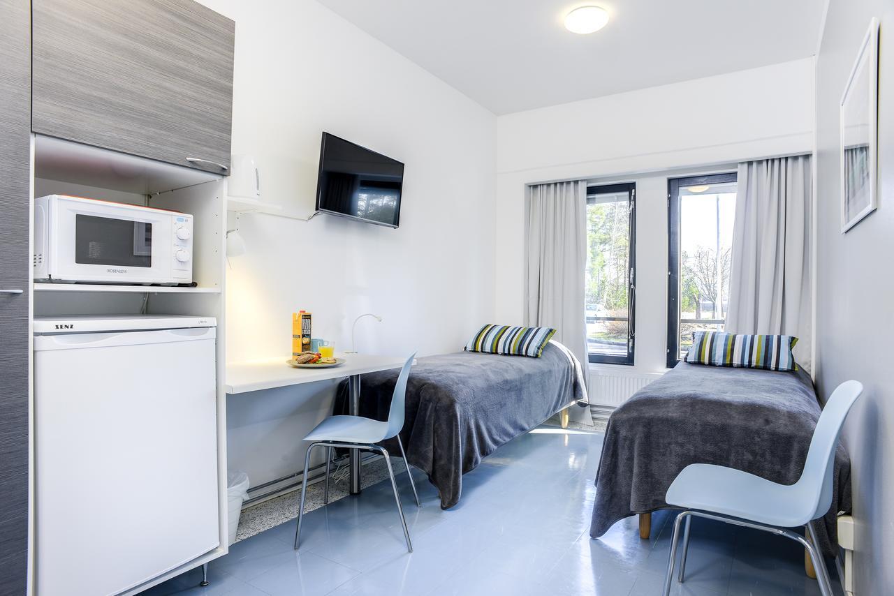 Forenom Hostel Vantaa Aviapolis Buitenkant foto