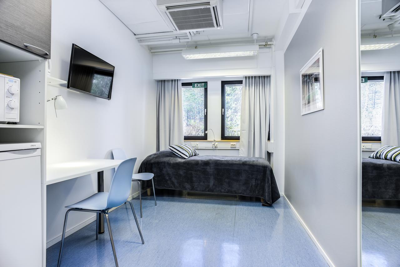 Forenom Hostel Vantaa Aviapolis Buitenkant foto